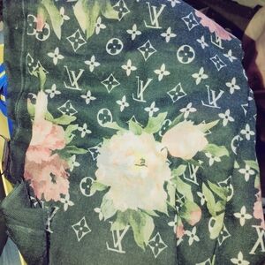 Louis Vuitton Floral Monogram Scarf